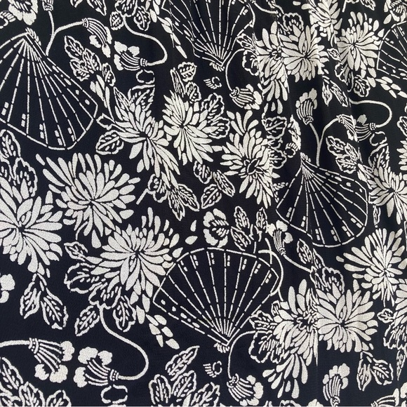 NTCO Nomadic Traders black and gray floral skirt, size medium - Picture 3 of 8